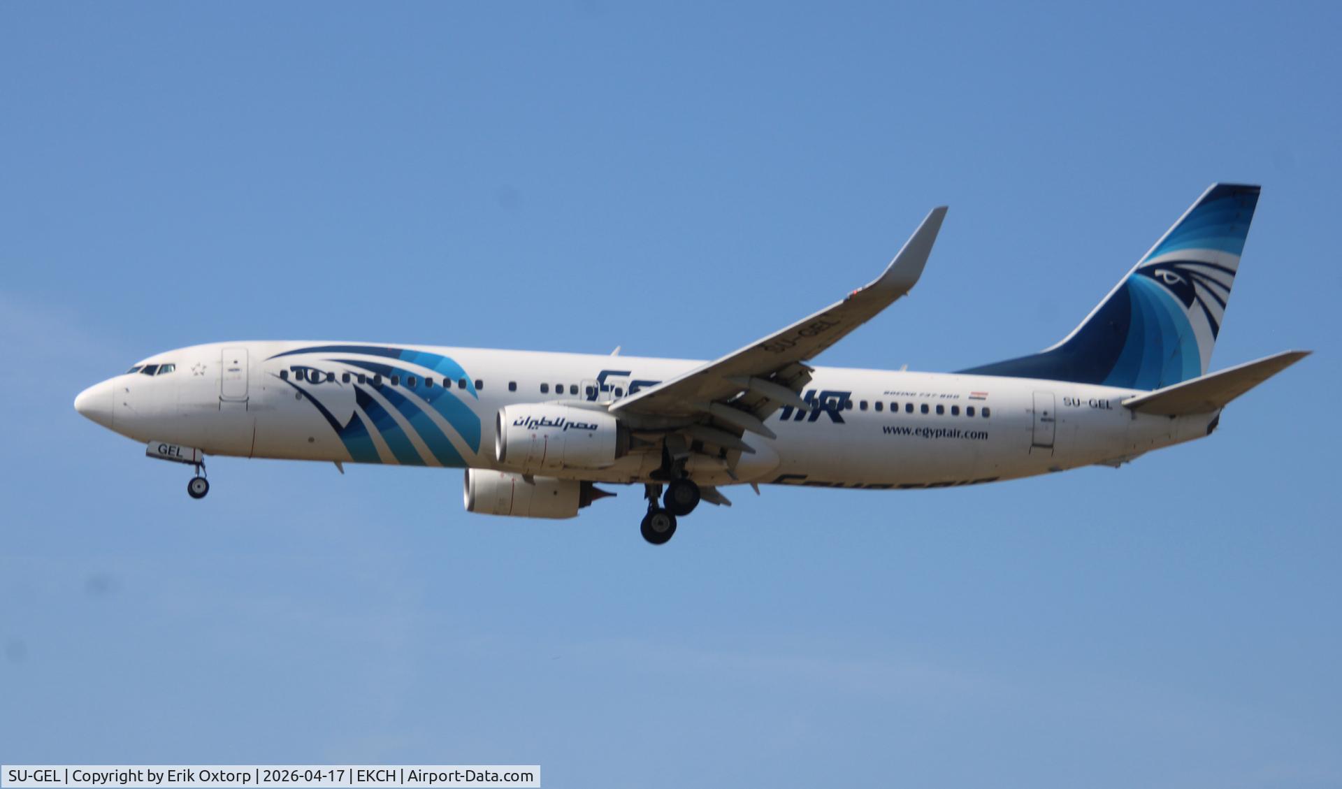 SU-GEL, 2017 Boeing 737-866 C/N 63804, SU-GEL landing rw 22L