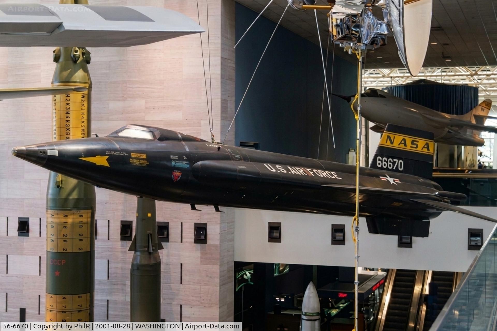 56-6670, 1956 North American X-15A C/N 240-1, 56-6670 1959 North American X-15A-1 USAF-NASA Smithsonian Washington 
