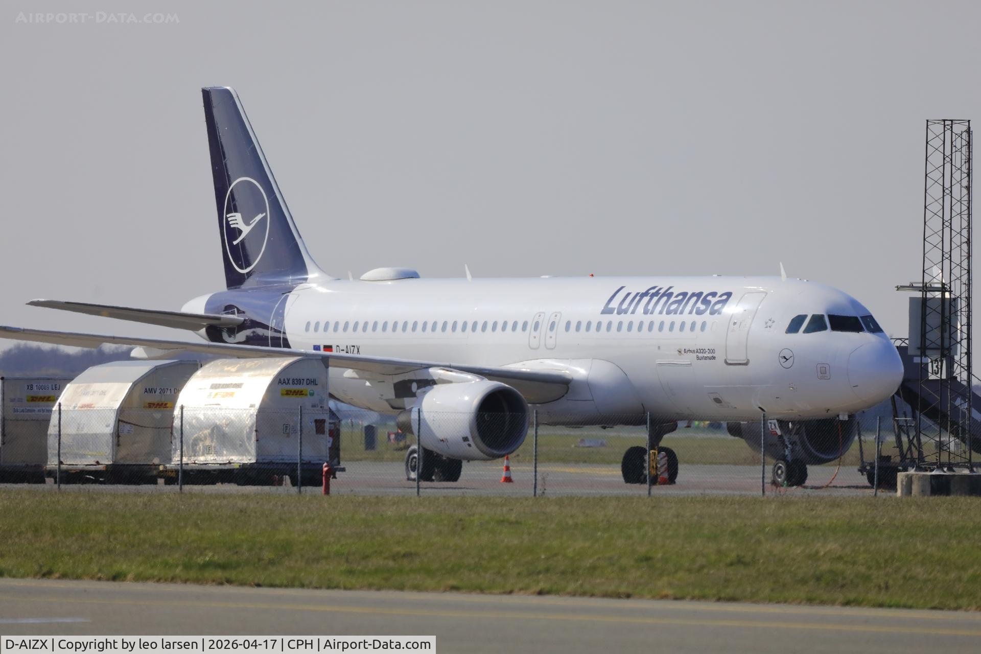 D-AIZX, 2013 Airbus A320-214 C/N 5741, Copenhagen 17.4.2026.Parking duing Lufthansa strike