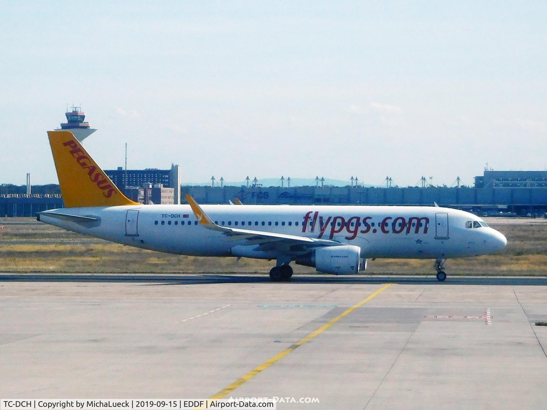 TC-DCH, 2015 Airbus A320-216 C/N 6619, At Frankfurt