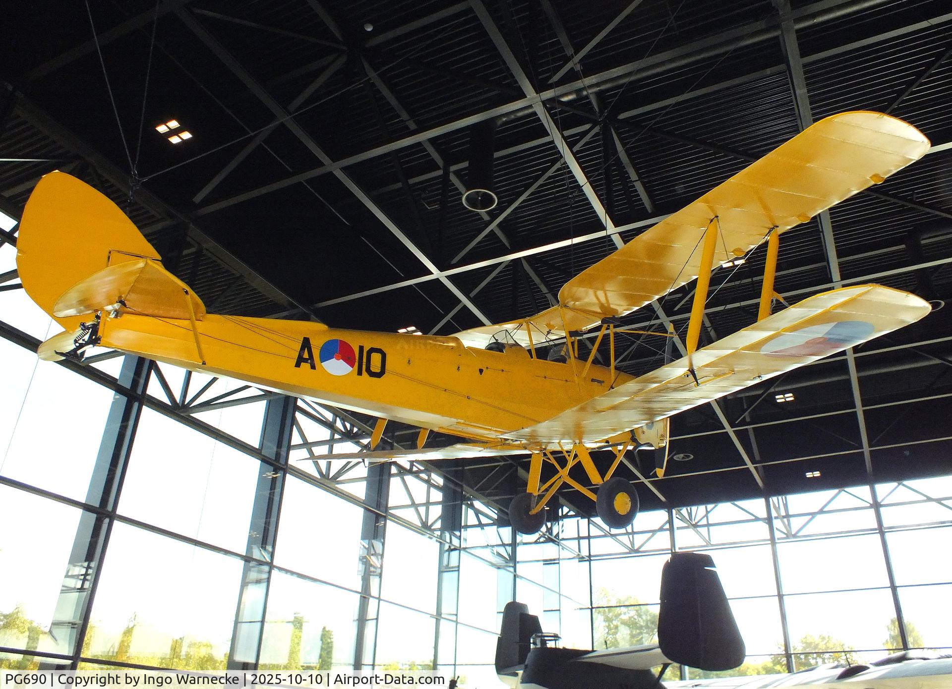 PG690, De Havilland DH-82A Tiger Moth II C/N 86587, De Havilland D.H.82A Tiger Moth at the Nationaal Militair Museum / National Military Museum, Soesterberg