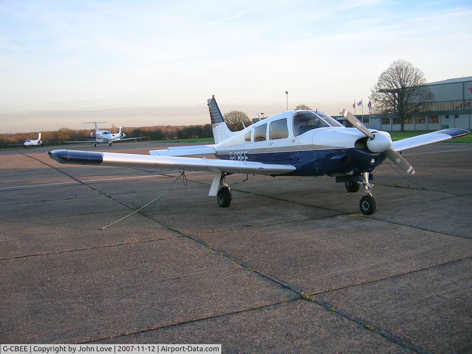 G-CBEE, 1976 Piper PA-28R-200 Cherokee Arrow II C/N 28R-7635055, EchoEcho at Biggin in November 2007
