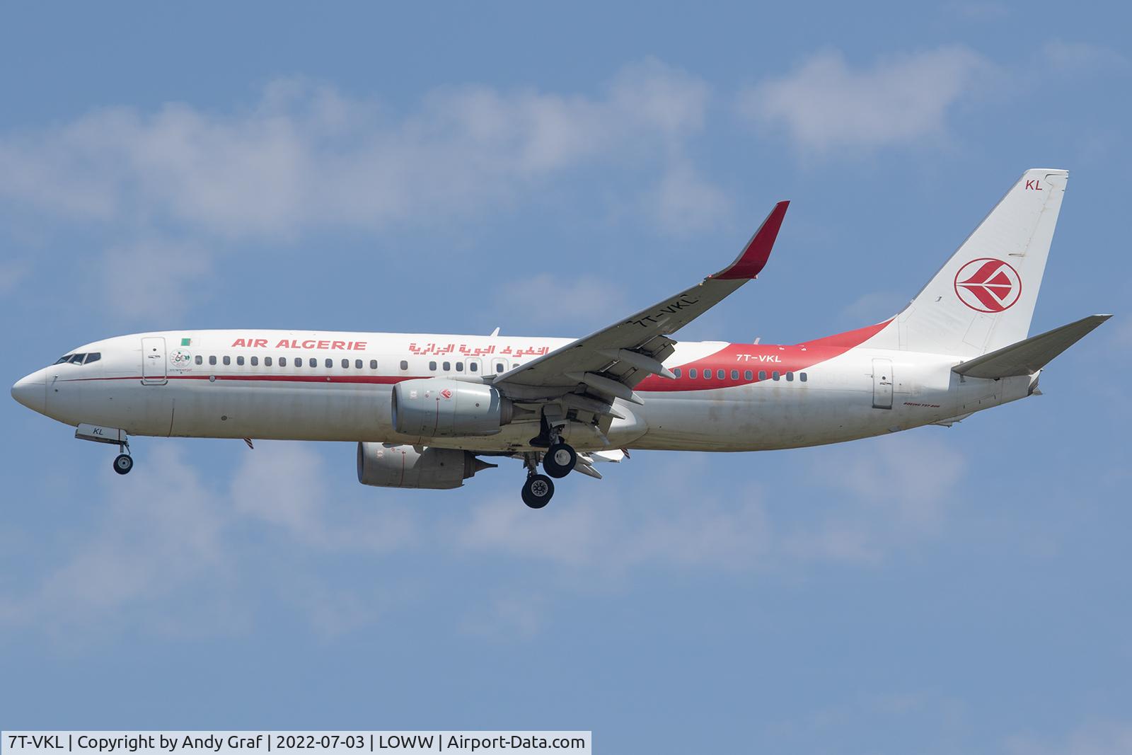 7T-VKL, 2015 Boeing 737-8D6 C/N 60748/5700, Air Algerie 737-800