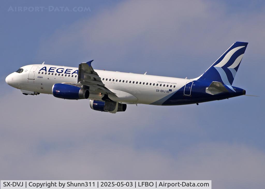 SX-DVJ, 2007 Airbus A320-232 C/N 3365, Climbing after take off from rwy 14L... new c/s