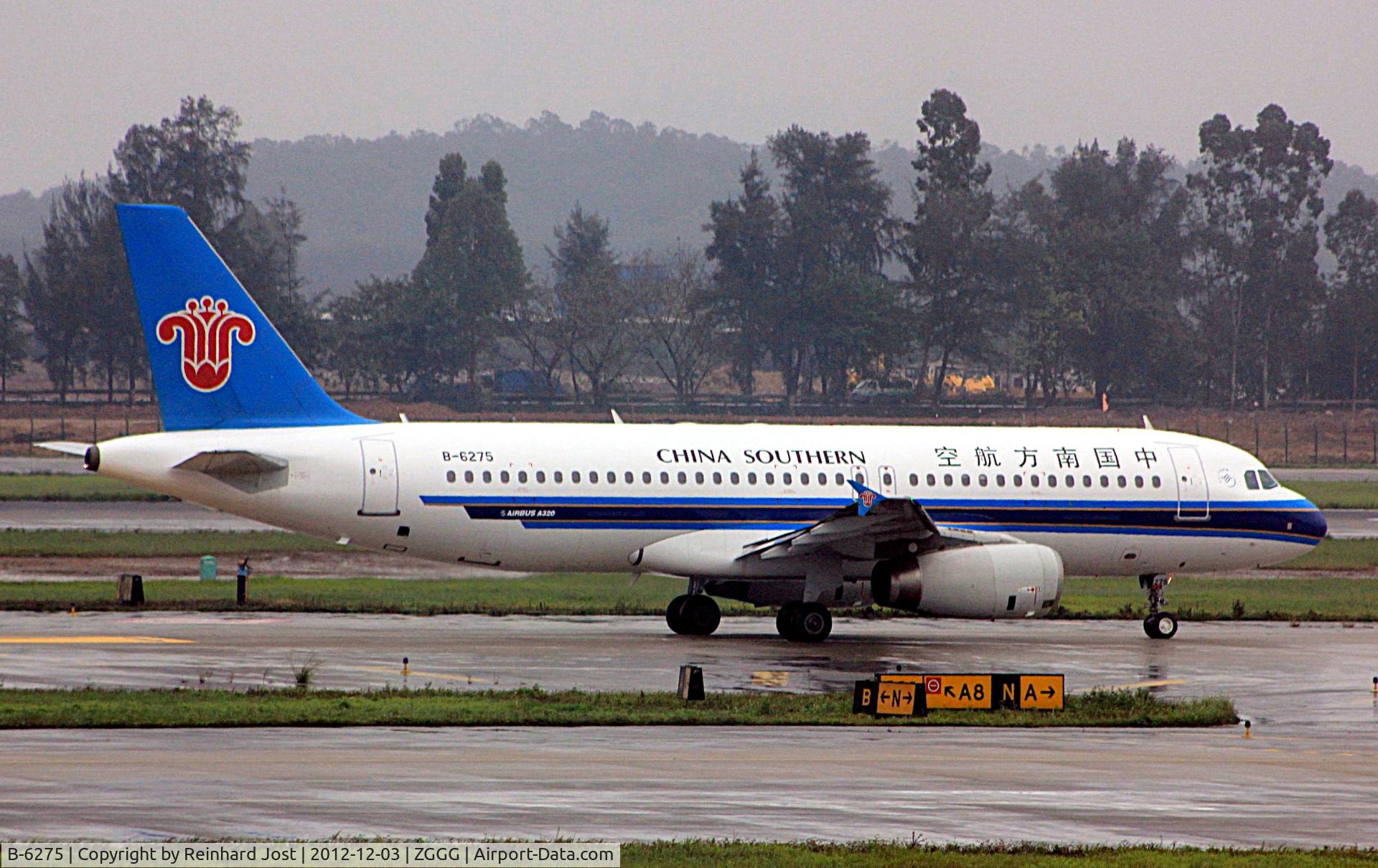B-6275, 2006 Airbus A320-232 C/N 2680, B-6275 of China Southern taxiing at Guangzhou, CHina