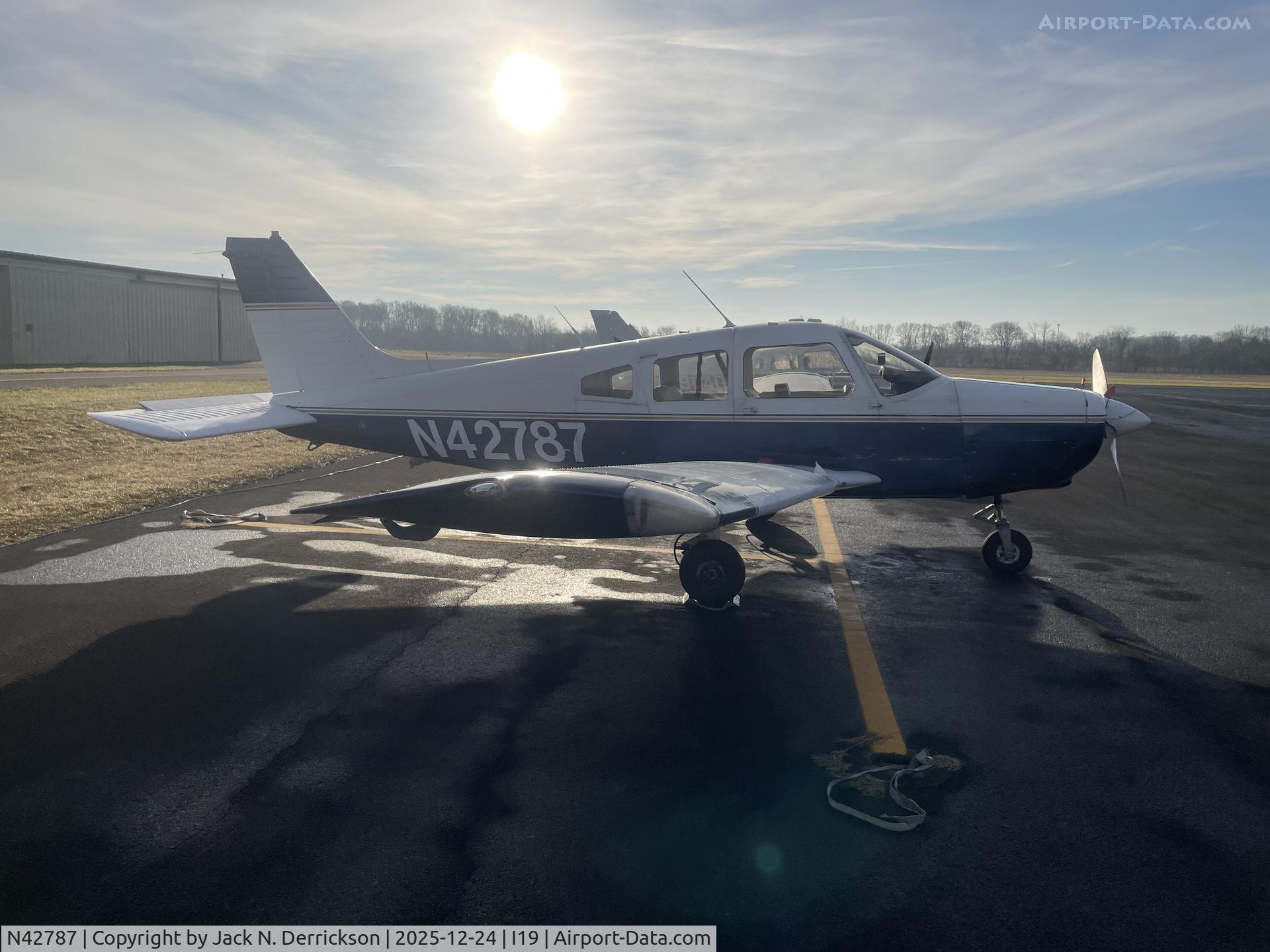 N42787, 1974 Piper PA-28-151 C/N 28-7415400, PA-28
