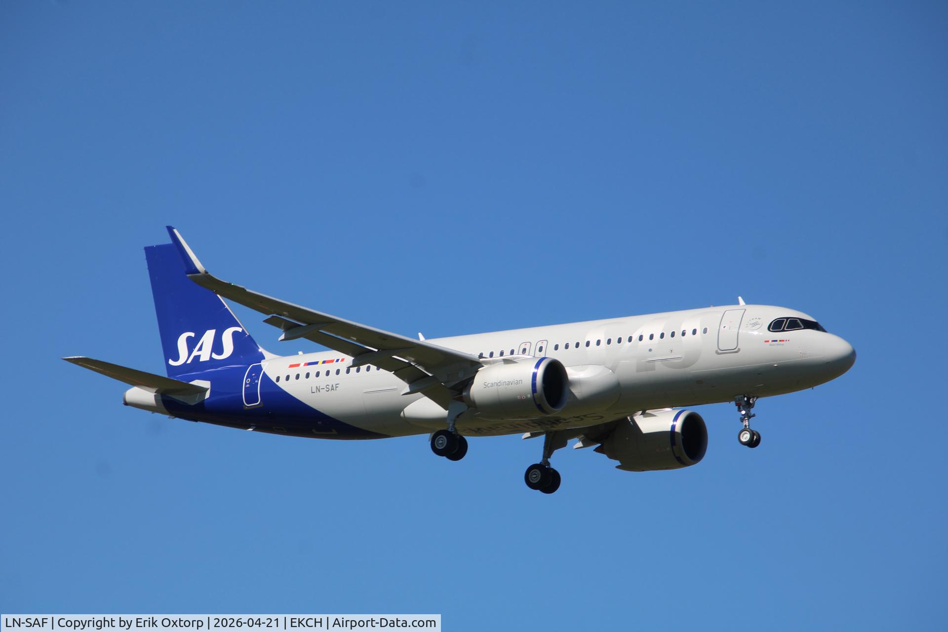 LN-SAF, 2026 Airbus A320-251N C/N 13113, LN-SAF landing rw 04L.