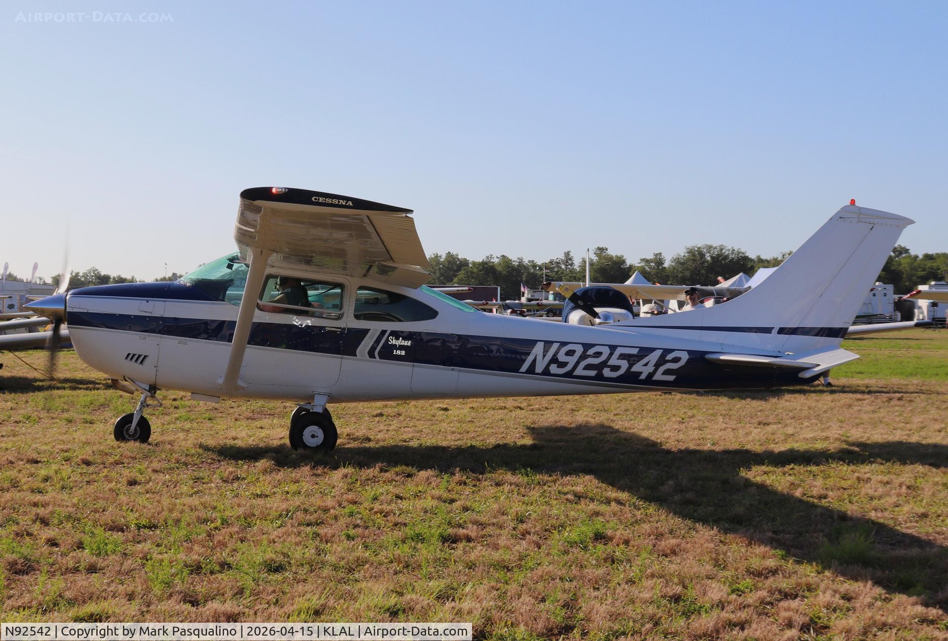 N92542, 1970 Cessna 182N Skylane C/N 18260252, Cessna 182N