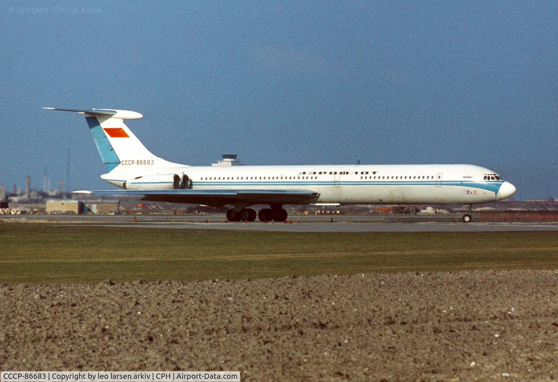 CCCP-86683, 1969 Ilyushin IL-62 C/N 9 05 03, Copenhagen