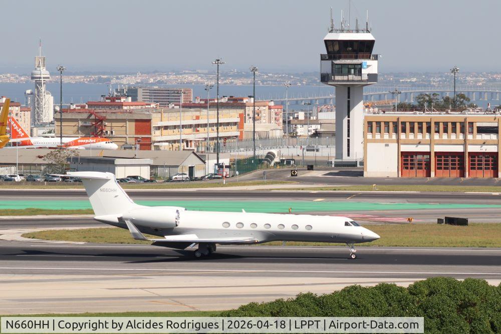 N660HH, Gulfsteam Aerospace G550 C/N 5255, N660HH aterra em LPPT-LISBOA origem desconhecida...