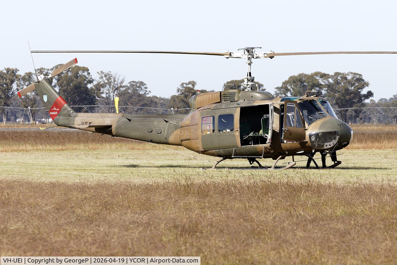 VH-UEI, 1968 COSTRUZIONI AERONAUTICHE GIOVANNI AGUSTA AB 205 C/N 4047, Antique Aeroplane Assn of Australia National Fly-in.