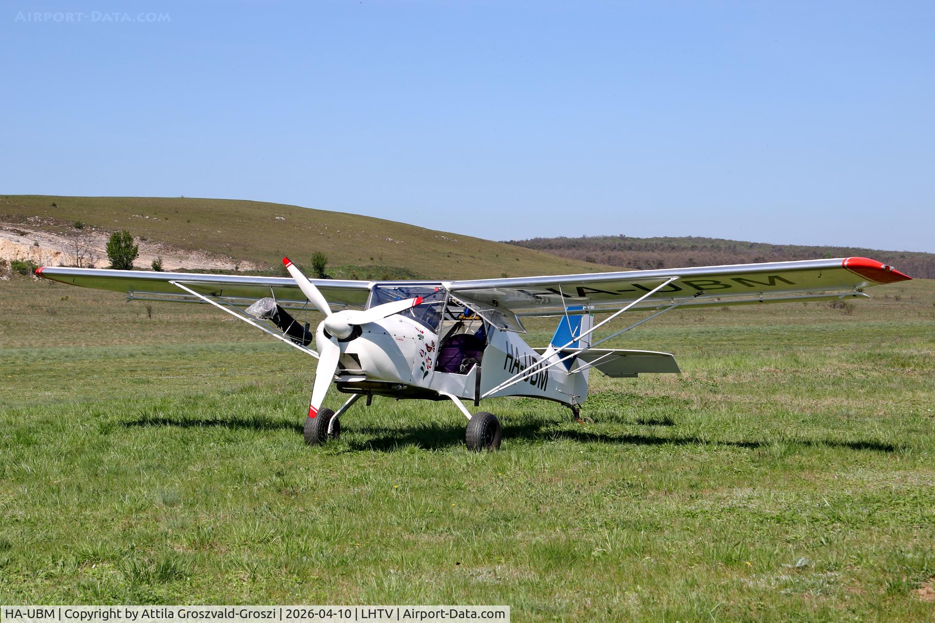 HA-UBM, 2004 Apollo Fox C/N 270904, LHTV - Tótvázsony-Kövesgyürpuszta Airport, Hungary