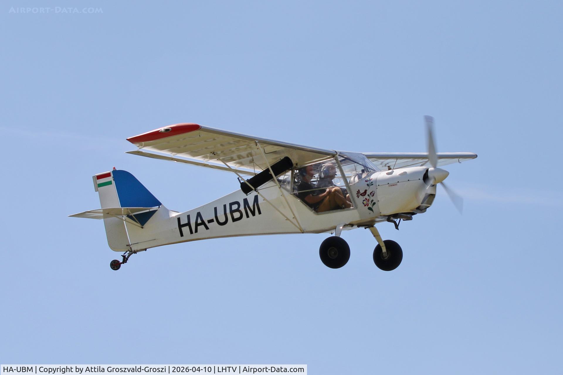 HA-UBM, 2004 Apollo Fox C/N 270904, LHTV - Tótvázsony-Kövesgyürpuszta Airport, Hungary