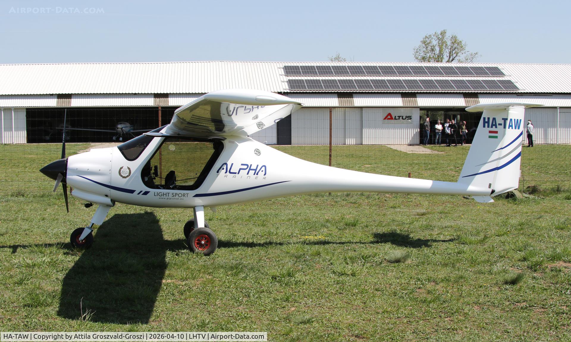 HA-TAW, 2015 Pipistrel Alpha Trainer C/N 697 AT 912, LHTV - Tótvázsony-Kövesgyürpuszta Airport, Hungary