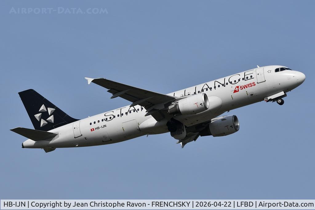 HB-IJN, 1996 Airbus A320-214 C/N 643, Bordeaux (BOD)	Zurich (ZRH)	LX551