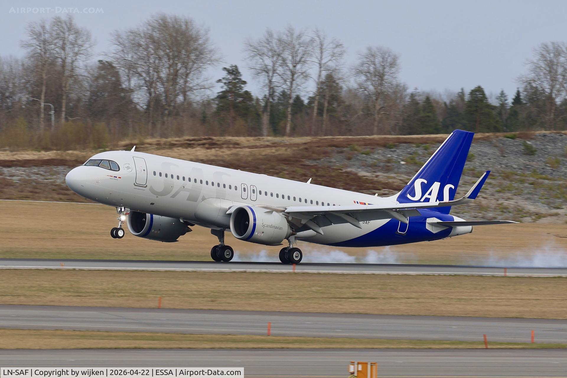 LN-SAF, 2026 Airbus A320-251N C/N 13113, Rwy 01R