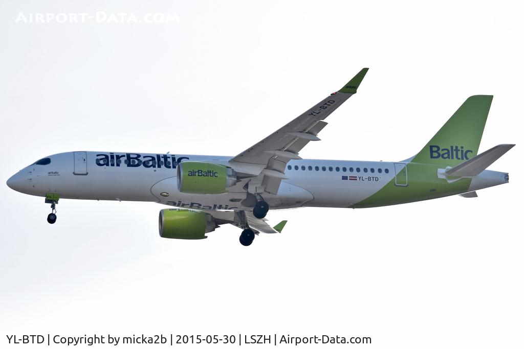 YL-BTD, Airbus A220-300 C/N 55426, Landing