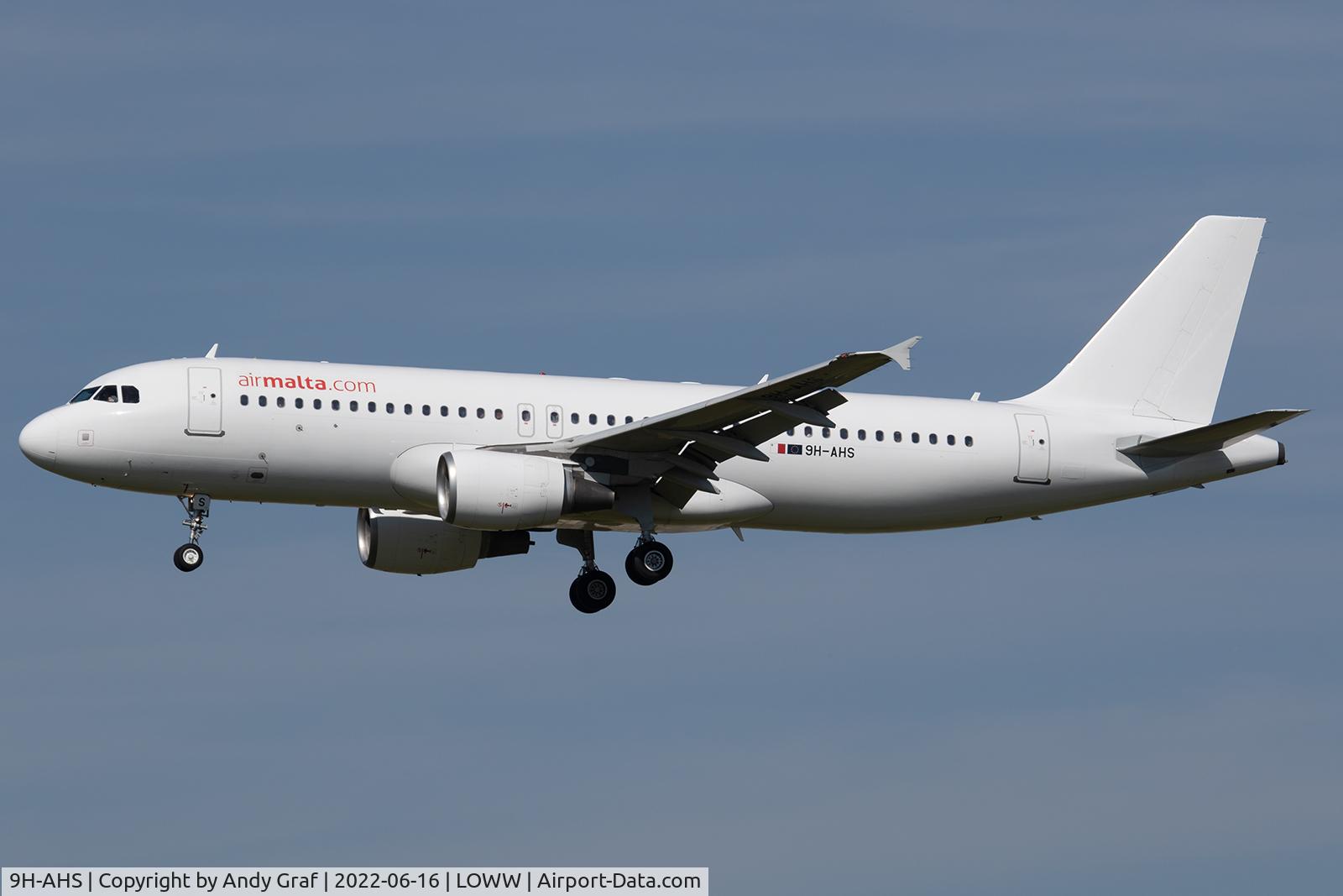 9H-AHS, 2012 Airbus A320-214 C/N 5086, Air Malta A320