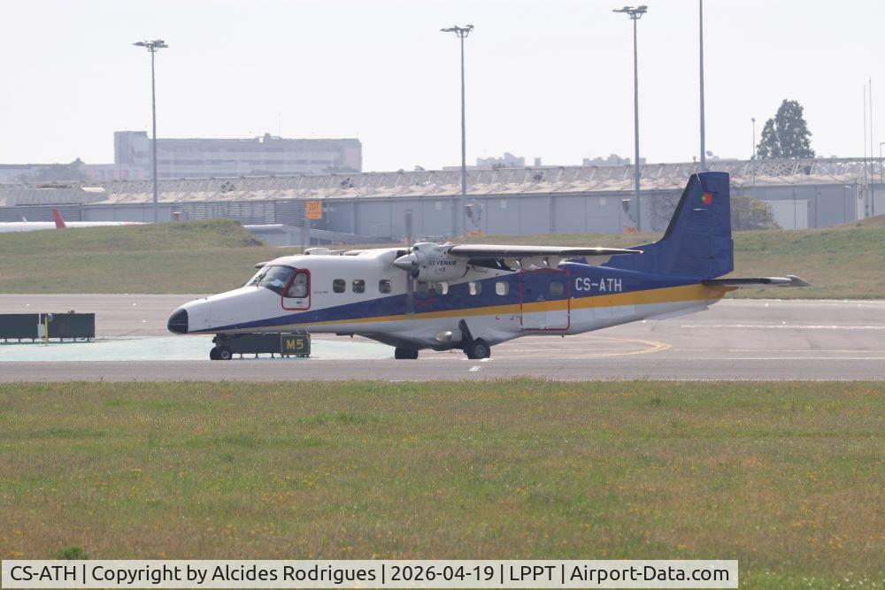 CS-ATH, 1991 Dornier 228-212 C/N 8205, SEVENAIR - CS-ATH a saír de LPPT-LISBOA com destino a LPCS-TIRES