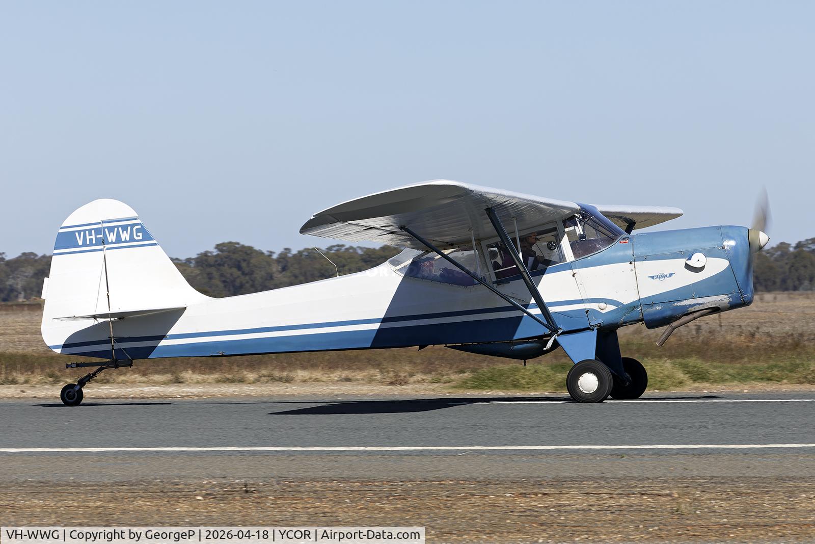 VH-WWG, 1950 Auster J-1B Aiglet C/N 2671, Antique Aeroplane Assn of Australia National Fly-in.