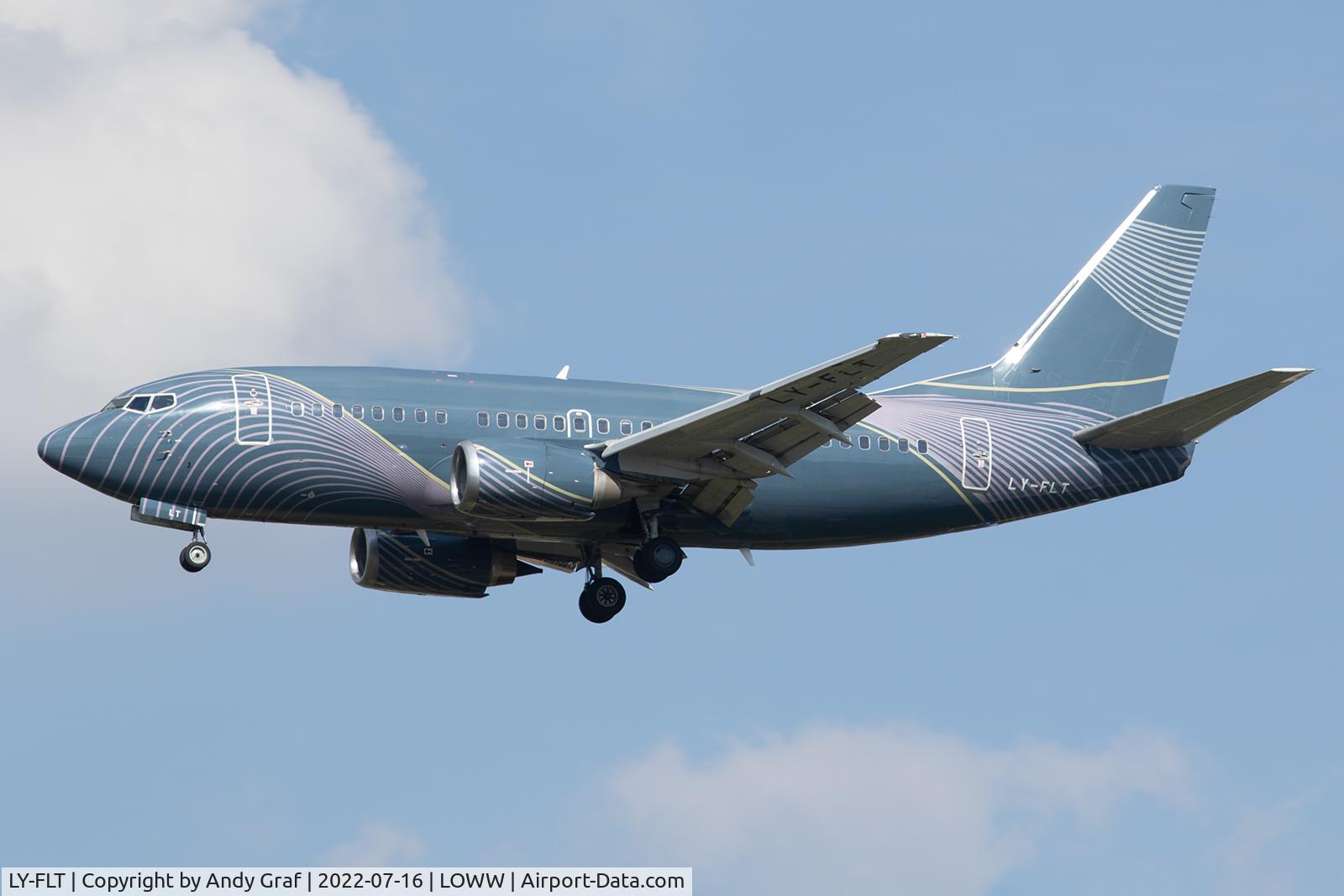 LY-FLT, 1992 Boeing 737-522 C/N 26683, Untitled 737-500