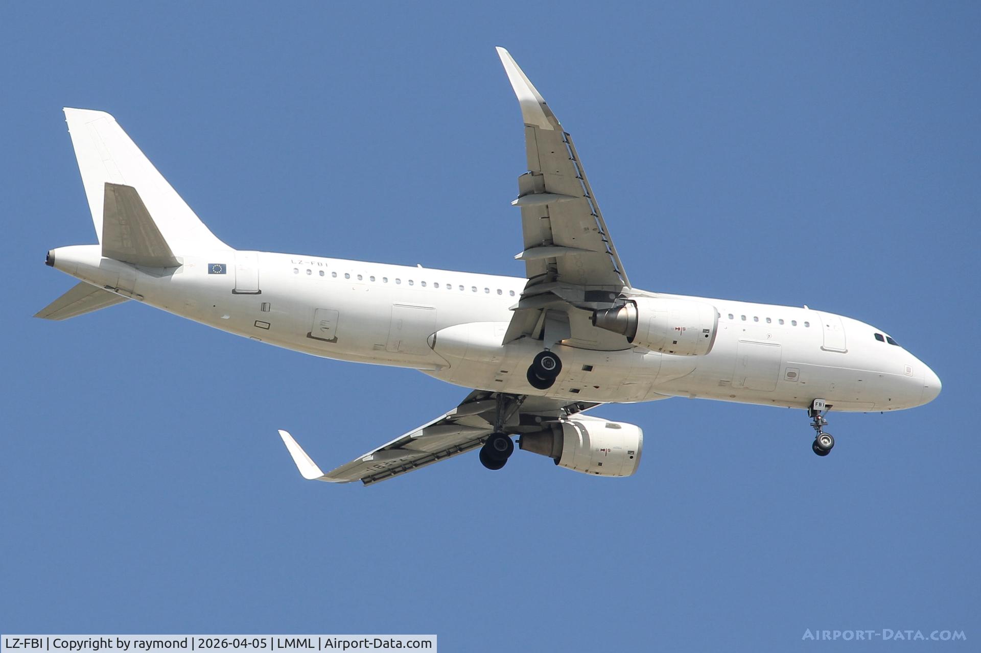 LZ-FBI, 2016 Airbus A320-214 C/N 7264, Airbus A320-214 reg LZ-FBI of Bulgaria Air on long finals for RW13 landing in Malta.