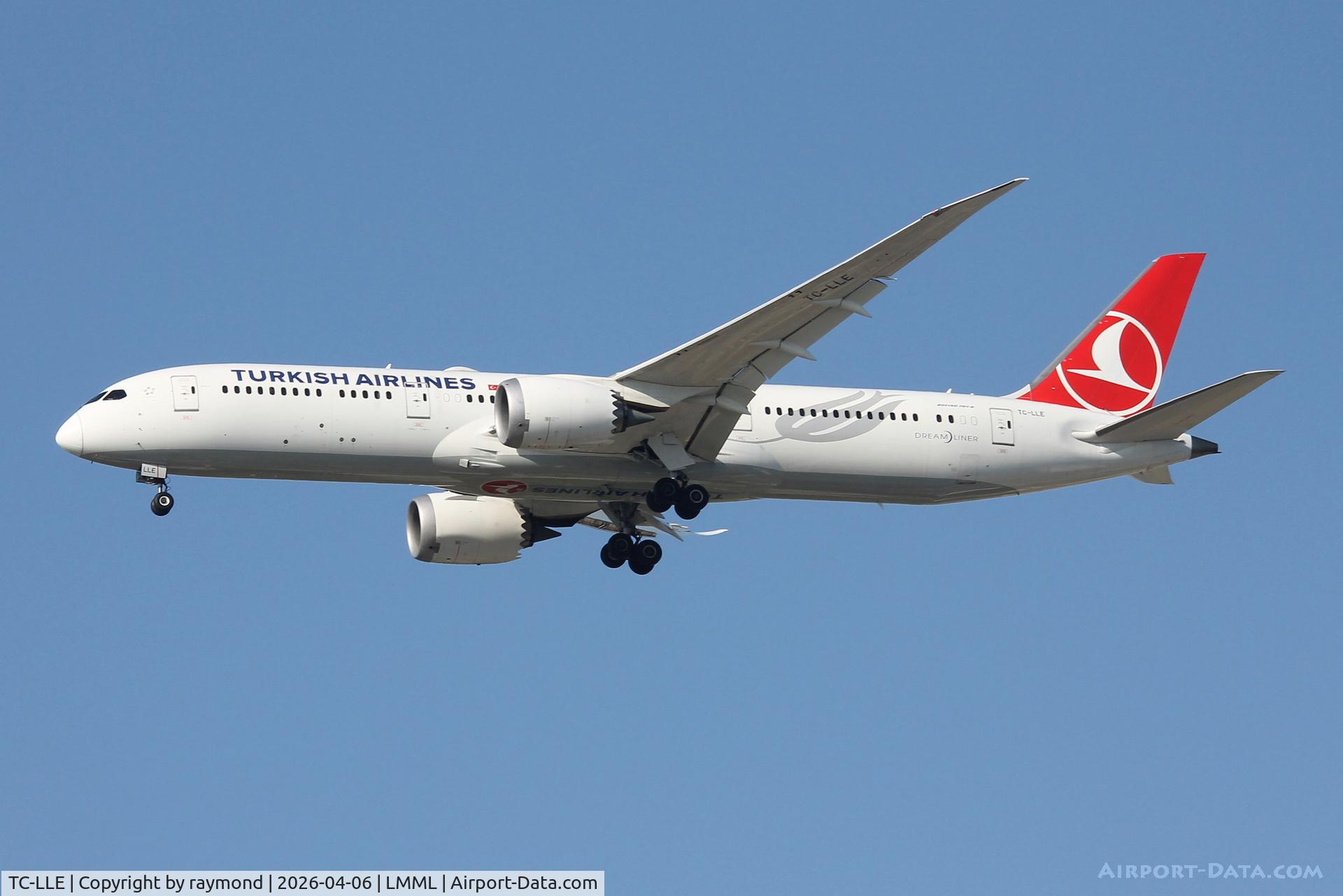 TC-LLE, 2019 Boeing 787-9 Dreamliner Dreamliner C/N 65805, Boeing 787-9 Dreamliner reg TC-LLE of Turkish Airlines approaching RW31 landing in Malta, occasionally making use of wide bodied aircraft,