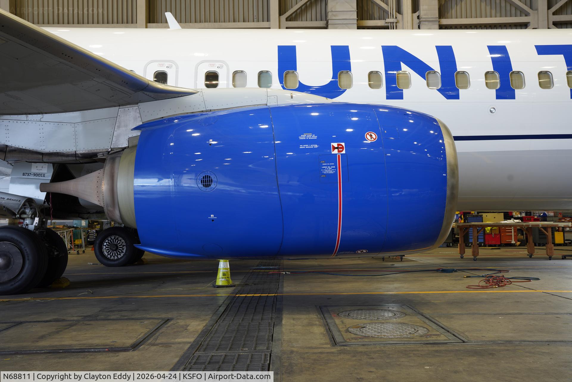 N68811, 2013 Boeing 737-924/ER C/N 42175, SFO 2026