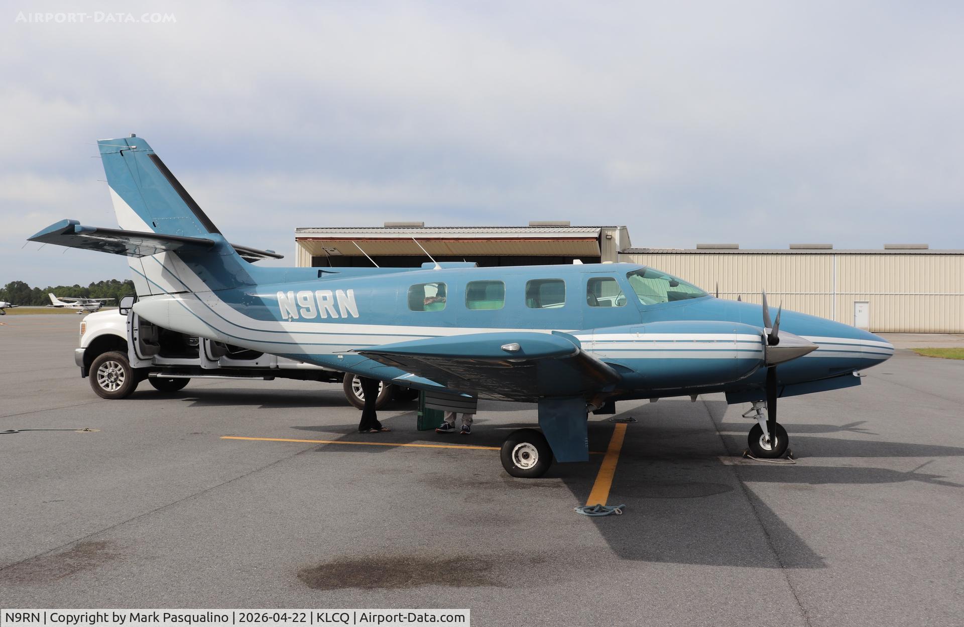 N9RN, 1982 Cessna T303 Crusader C/N T30300126, Cessna T303