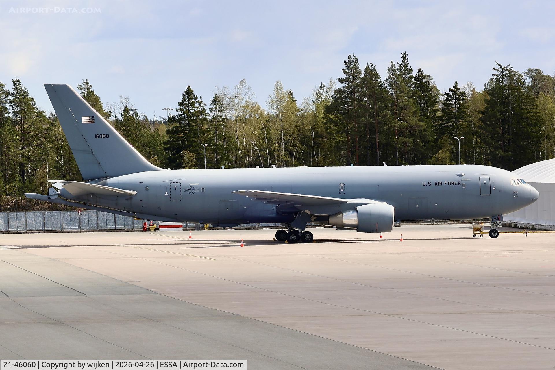 21-46060, 2021 Boeing KC-46A Pegasus C/N 41883, Ramp R