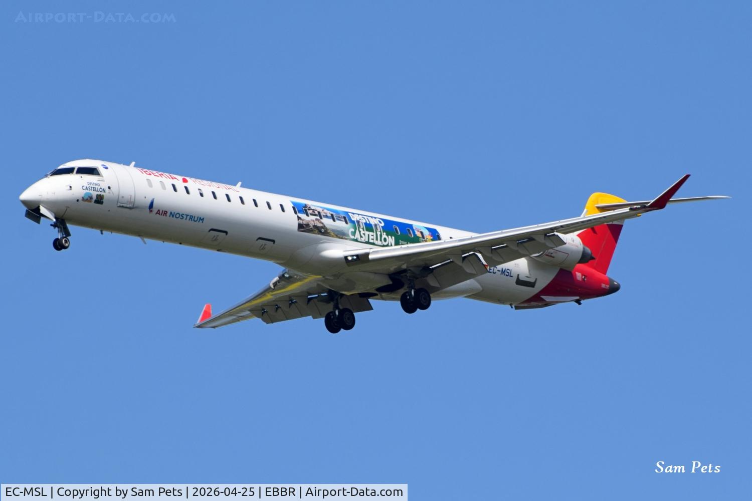 EC-MSL, 2017 Bombardier CRJ-1000 (CL-600-2E25) C/N 19058, Landing at Brussels Airport.