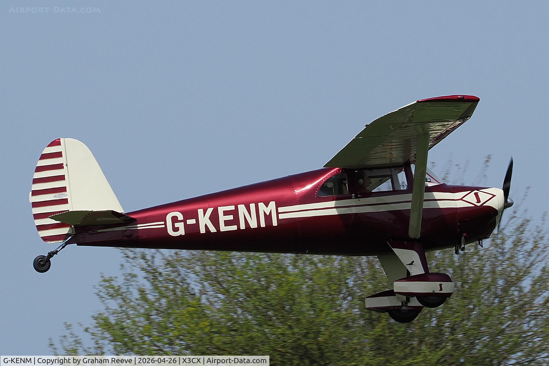G-KENM, 1946 Luscombe 8E Silvaire C/N 2908, Landing at Northrepps.