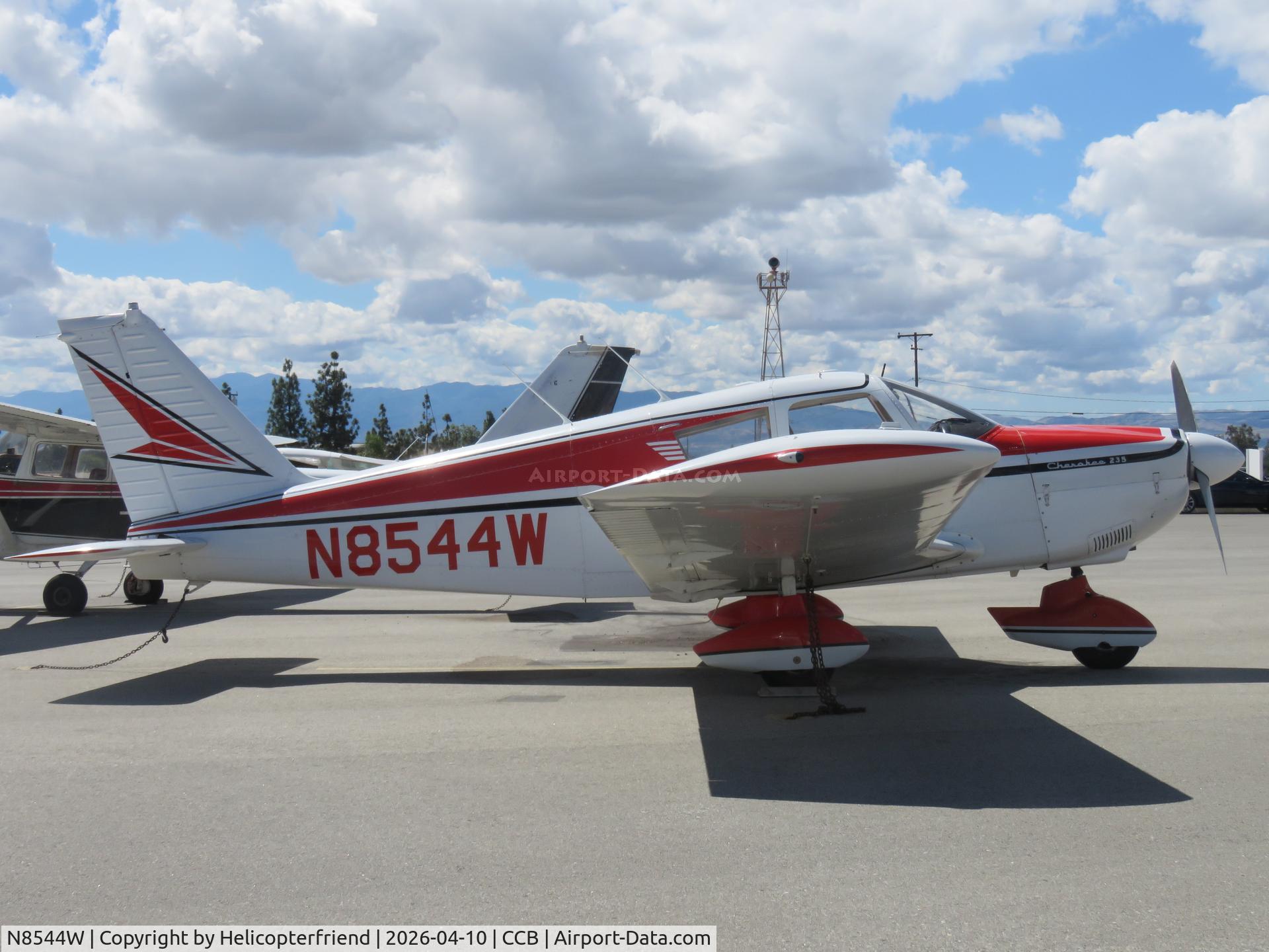 N8544W, 1963 Piper PA-28-235 C/N 28-10045, Parked in transit parking