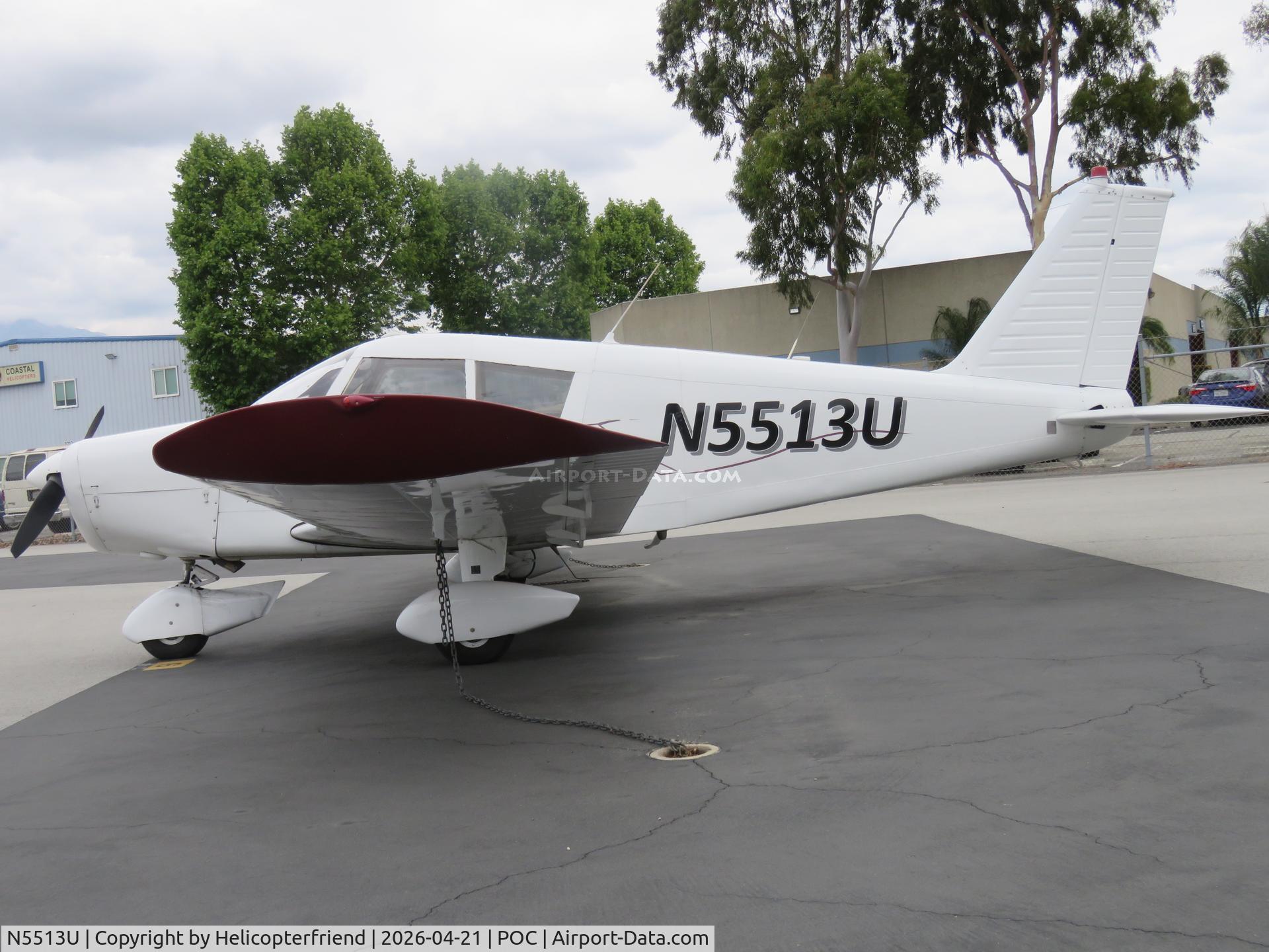 N5513U, 1969 Piper PA-28-140 C/N 28-26225, Parked