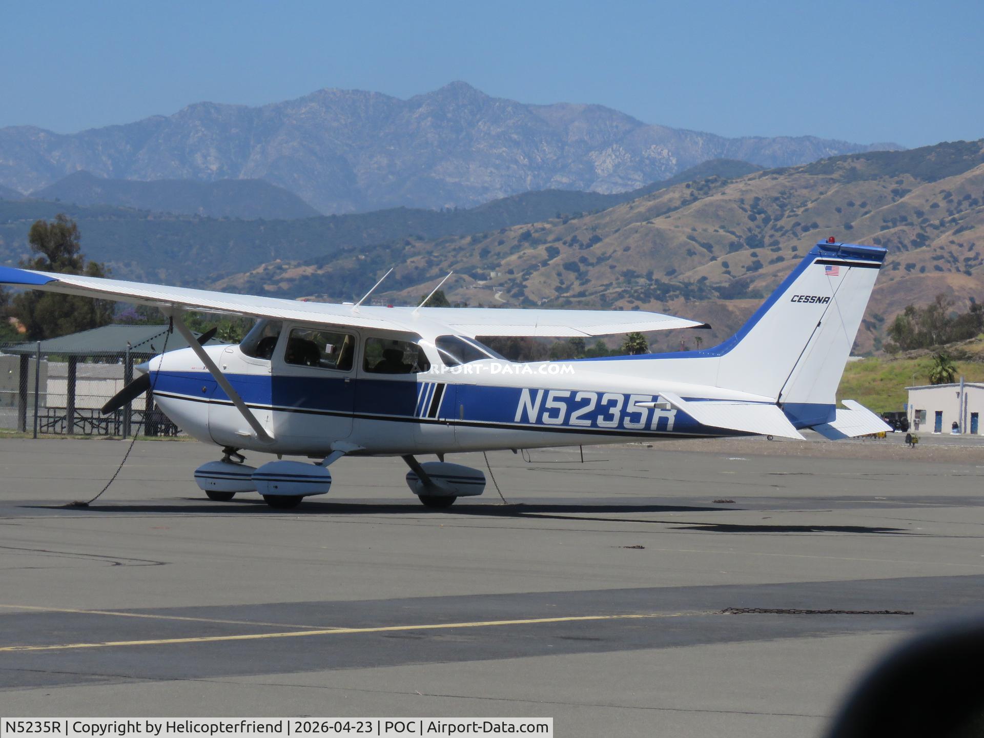 N5235R, 1974 Cessna 172M C/N 17263449, Parked in transit parking