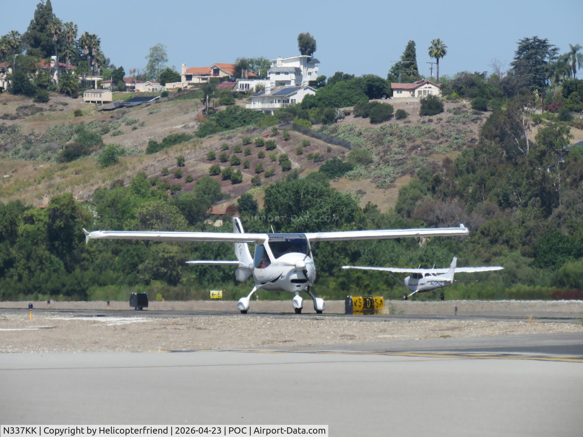 N337KK, 2024 Flight Design GmbH CTLSi C/N F-13-01-06, On taxiway Sierra