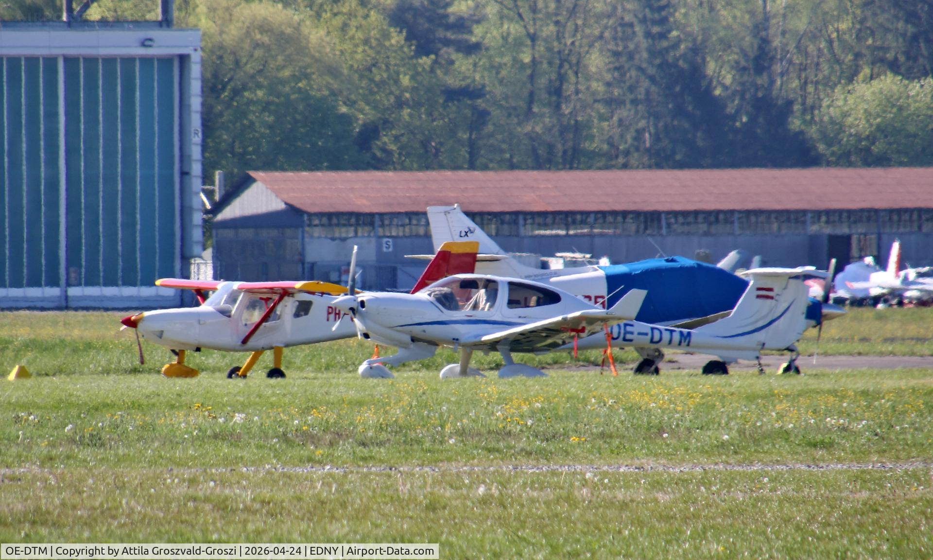 OE-DTM, 2026 Diamond DA40 NG Diamond Star Diamond Star C/N 40.N696, EDNY - Bodensee Airport Friedrichshafen, Germany. AERO 2026