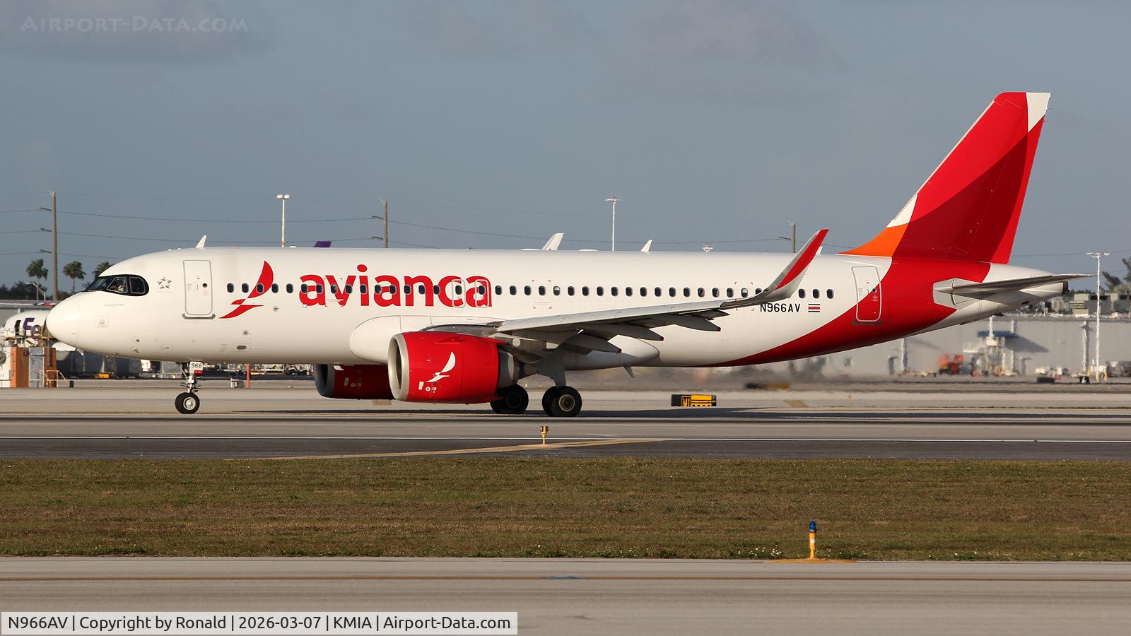 N966AV, 2022 Airbus A320-251N C/N 11213, at mia