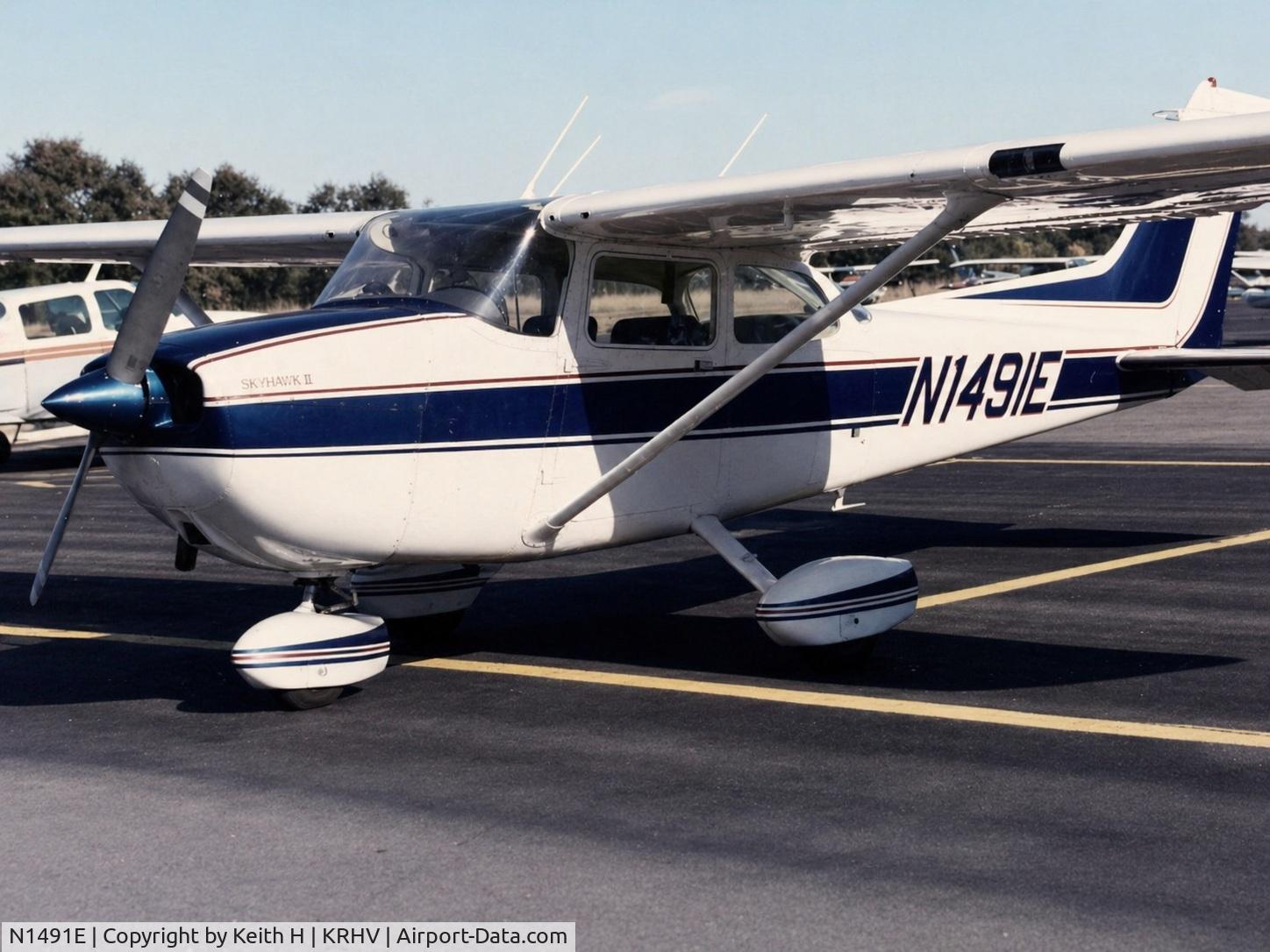 N1491E, 1978 Cessna 172N C/N 17271021, Cessna N1491E parked by Inbound Aviation at KRHV Reid-Hillview Airport in San Jose CA