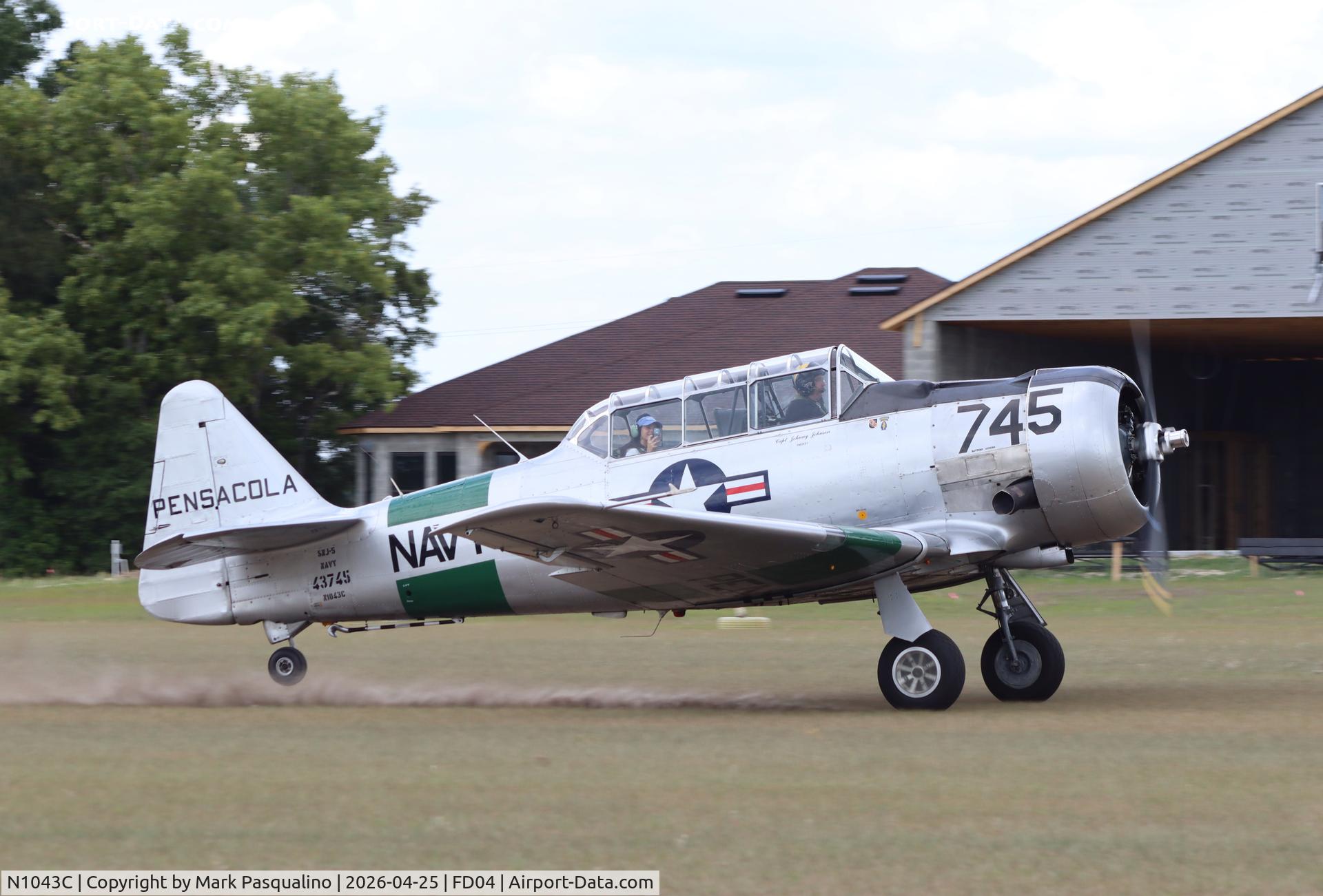 N1043C, 1938 North American SNJ-5 Texan C/N 8815726, North American SNJ-5