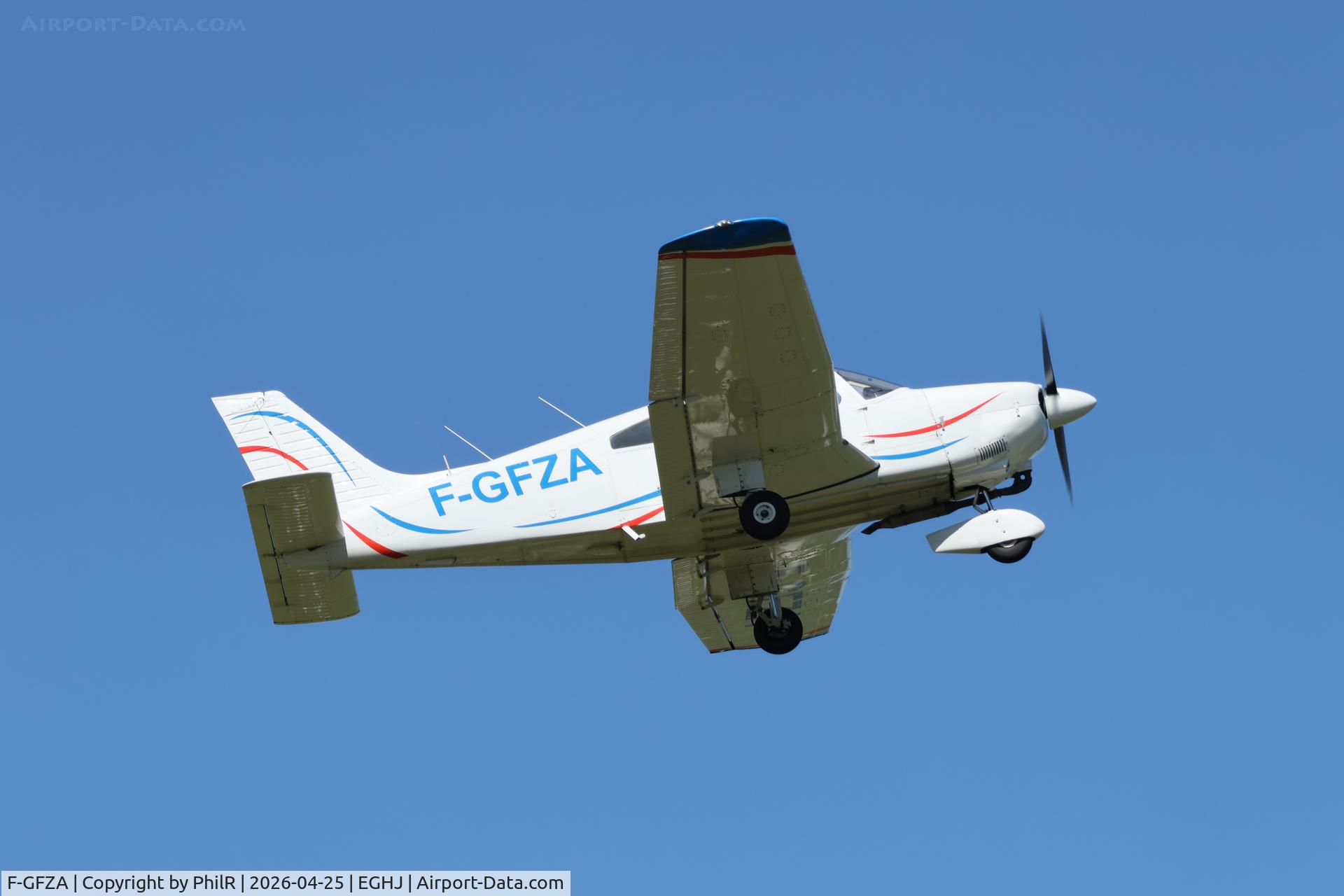 F-GFZA, Piper PA-28-181 Archer II C/N 28-8390074, F-GFZA Piper PA-28-181 Archer II Bembridge 