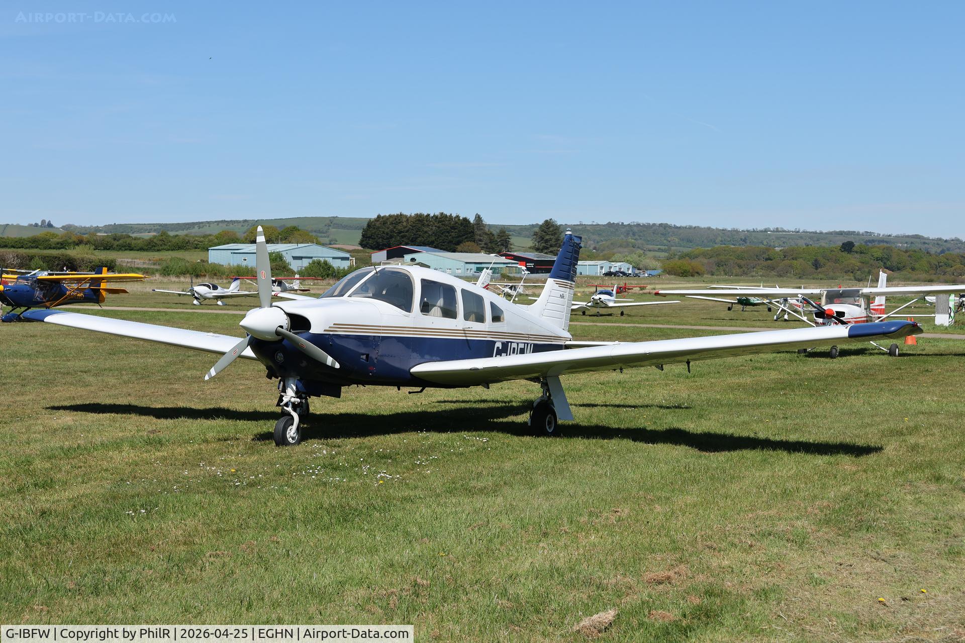 G-IBFW, 1978 Piper PA-28R-201 Cherokee Arrow III C/N 28R-7837235, G-IBFW 1978 Piper PA-28R-201 Cherokee Arrow lll Sandown IoW 
