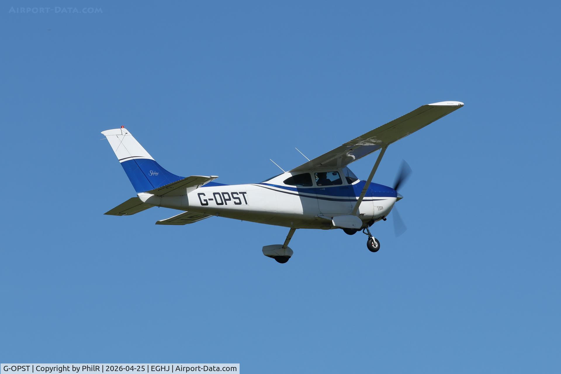 G-OPST, 1981 Cessna 182R Skylane C/N 182-67932, G-OPST 1981 Cessna 182R Skylane Bembridge IoW 
