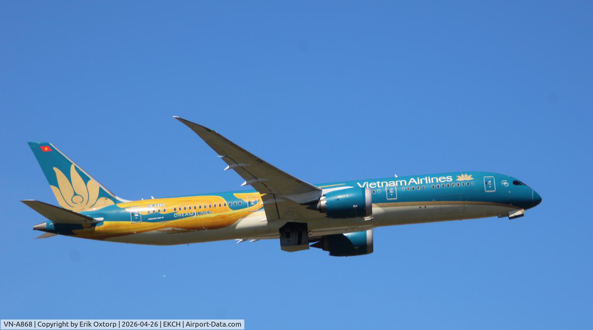 VN-A868, 2016 Boeing 787-9 Dreamliner Dreamliner C/N 39288, VN-A868 in Lac Bird livery. Taking off rw 04R