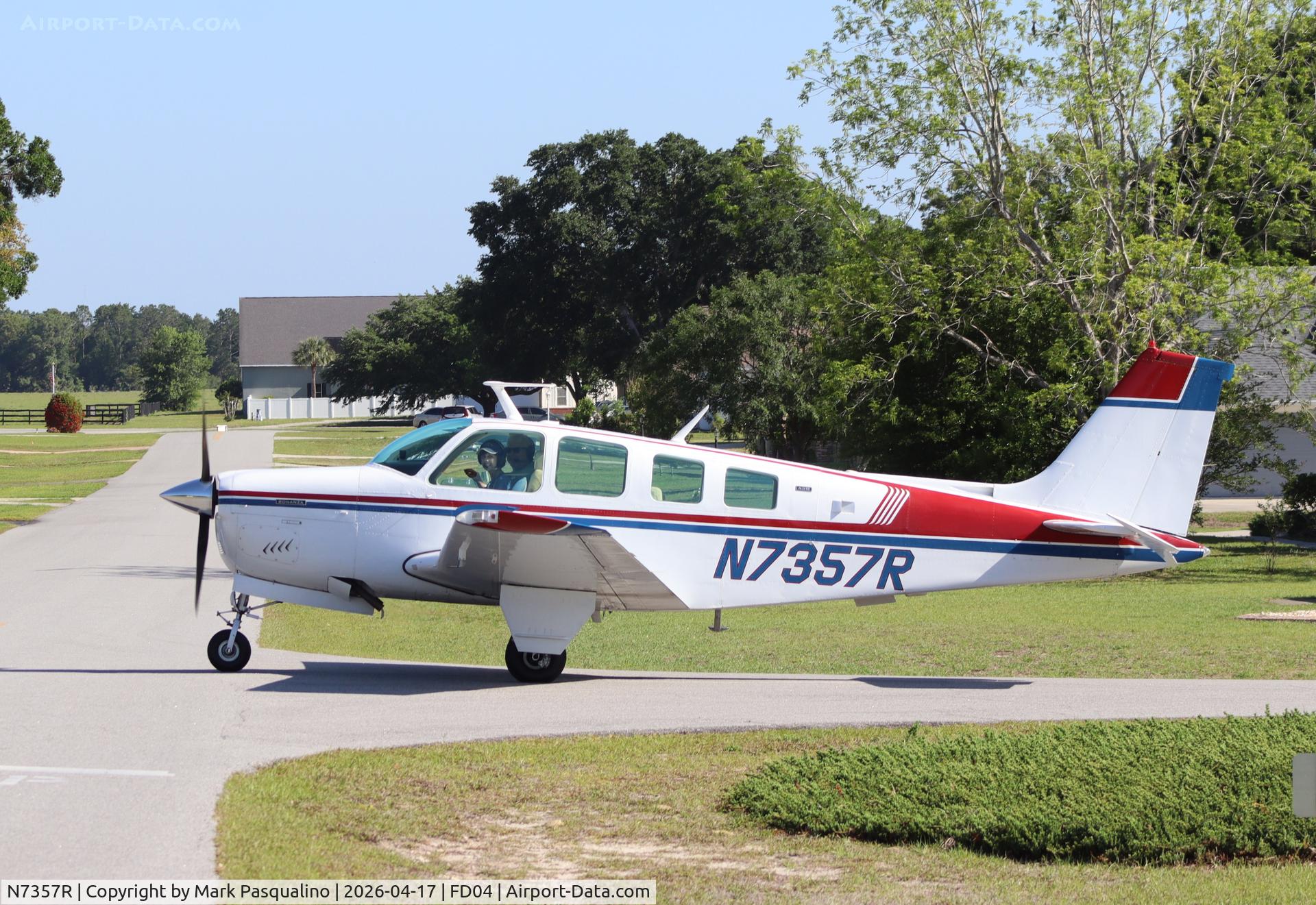 N7357R, 1974 Beech A36 Bonanza 36 C/N E-571, Beech A36