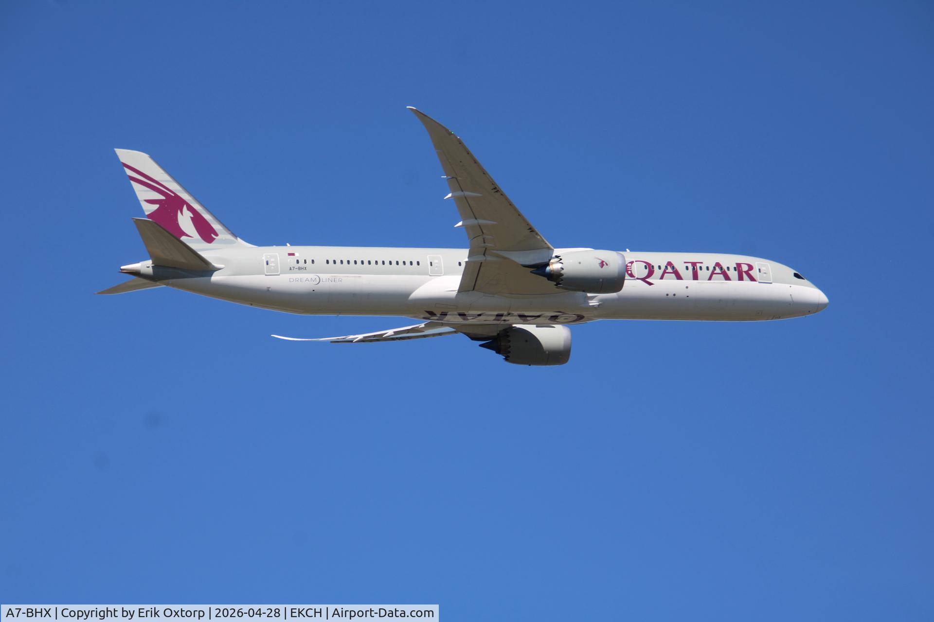 Aircraft A7-BHX, 2025 Boeing B787-9, c/n 64235 l/n 1252, A7-BHX takeoff rw 04R, at EKCH, photo by Erik Oxtorp
