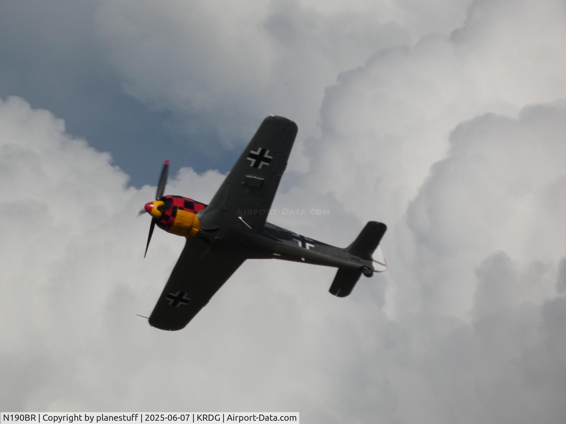 N190BR, Focke-Wulf Fw-190-A8 Replica C/N 005, 2025 WWII Weekend