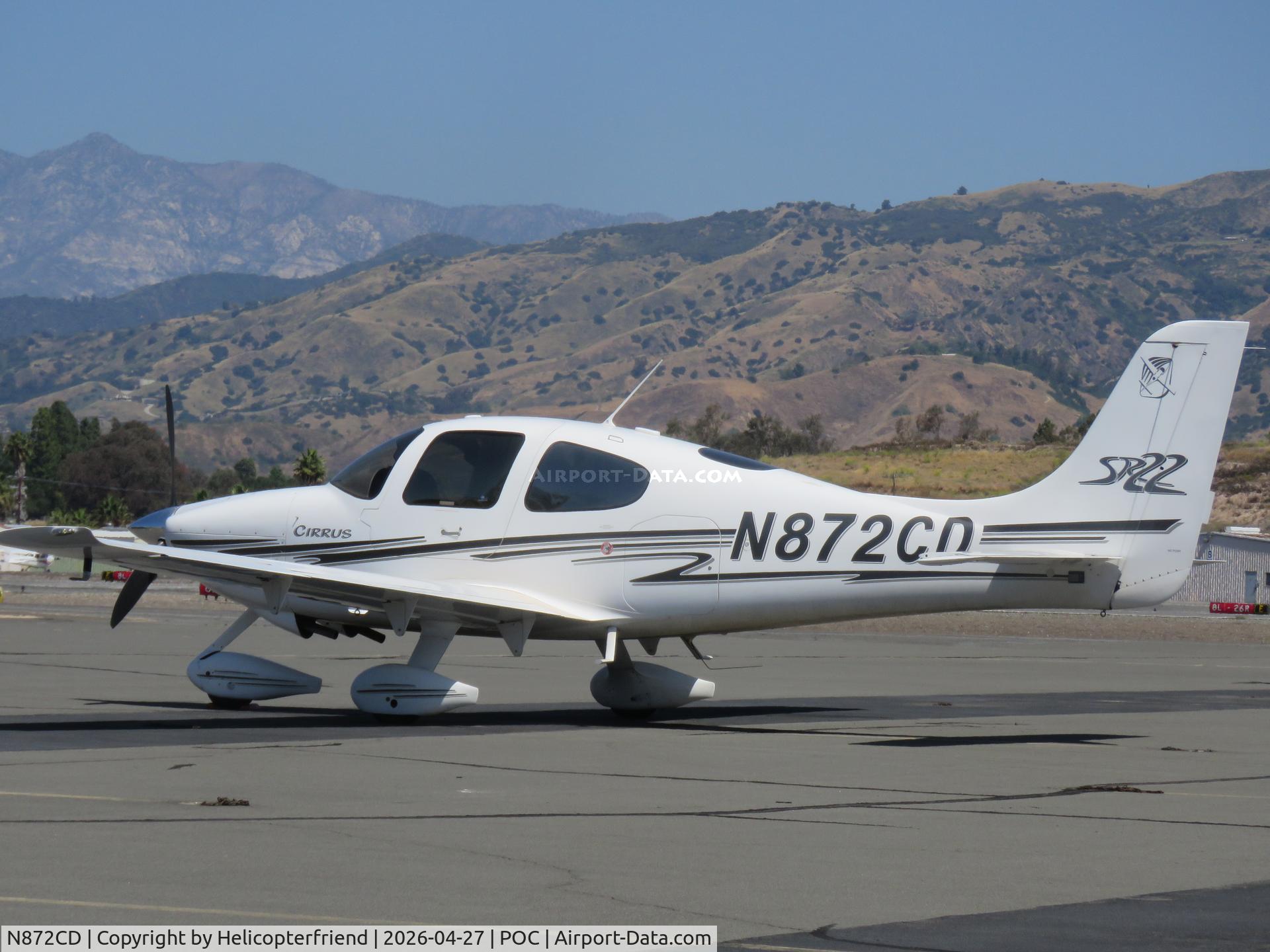 N872CD, 2002 Cirrus SR22 C/N 0364, Parked in transit parking