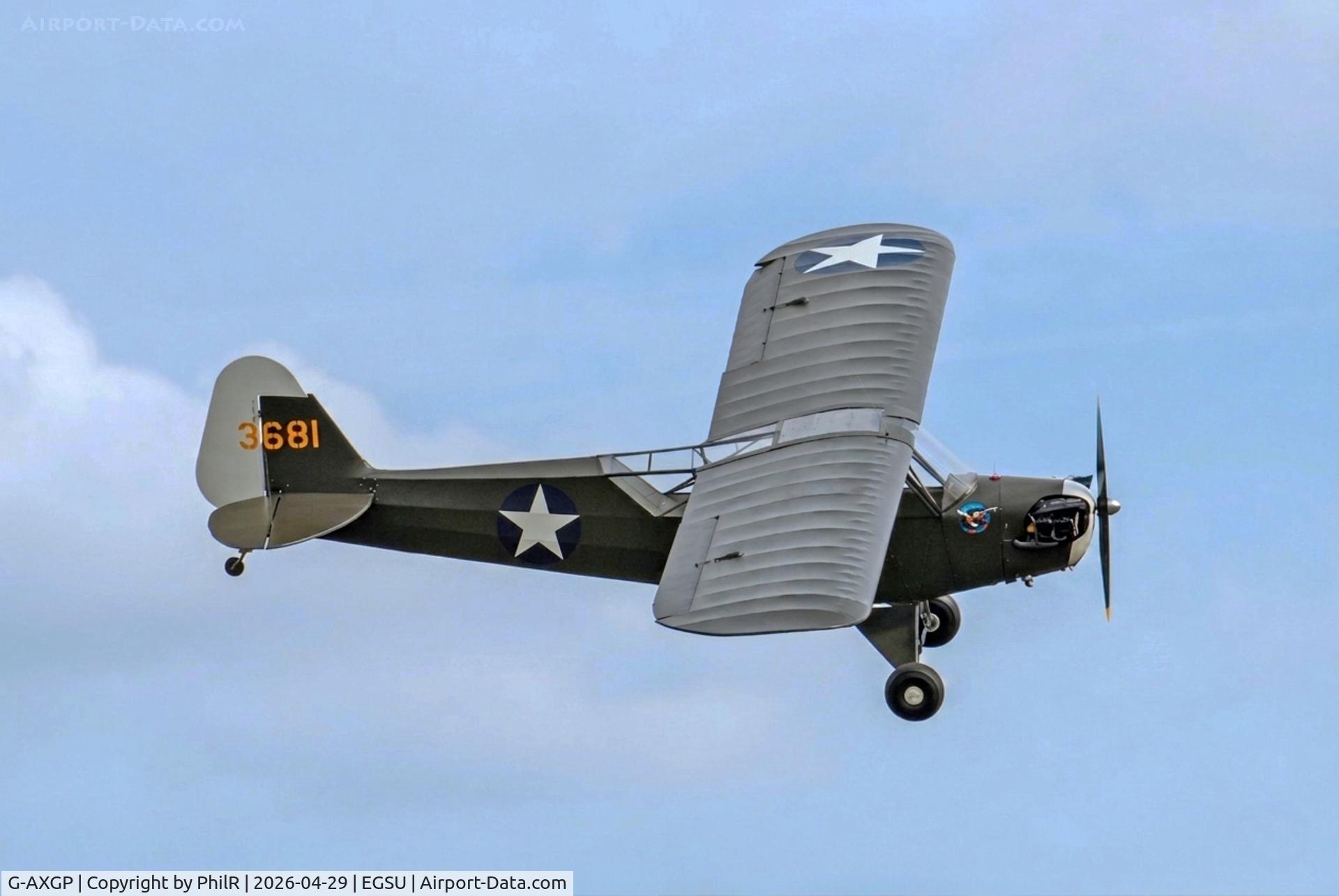 G-AXGP, 1942 Piper J3C-90 Cub C/N 9542, 43-3681 (G-AXGP) 1940 Piper J3C-90 Cub Duxford 11.07.15(8).JPG
