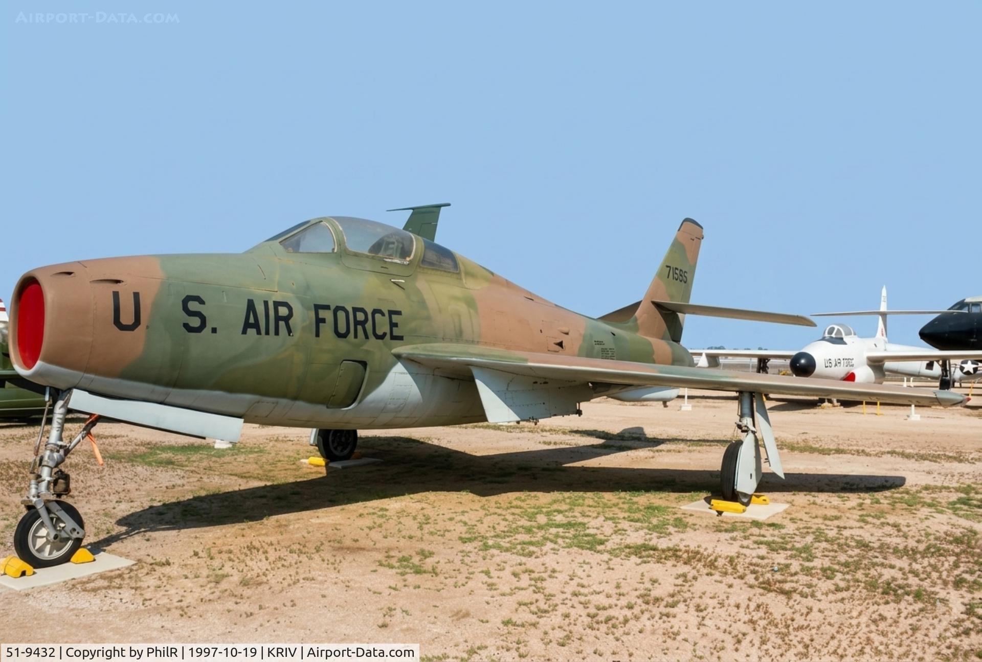 51-9432, 1951 General Motors F-84F Thunderstreak C/N Not found 51-9432, 71595 (51-9432) 1954 Republic F-84F Thunderstreak USAF March AFB Museum 
